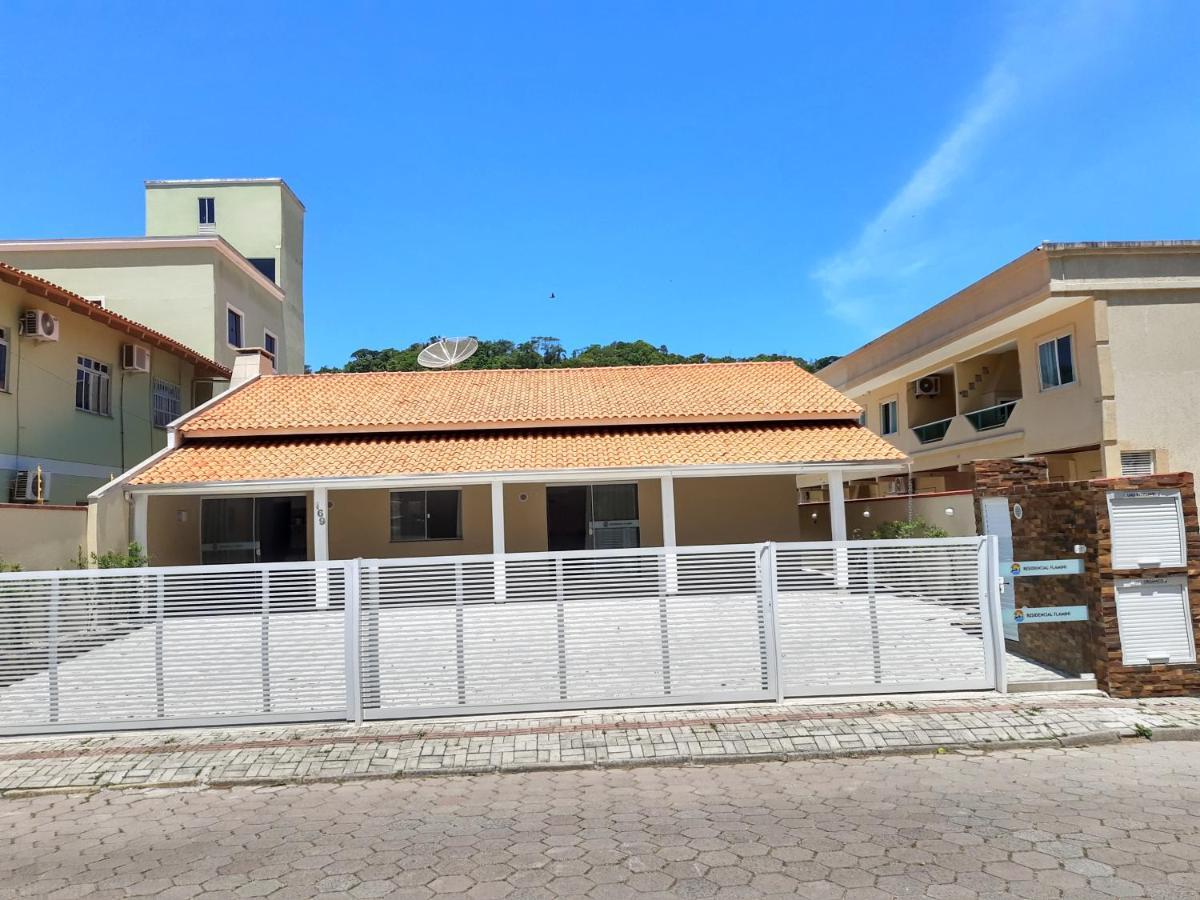 Residencial Flamini Apartment Bombinhas Ngoại thất bức ảnh