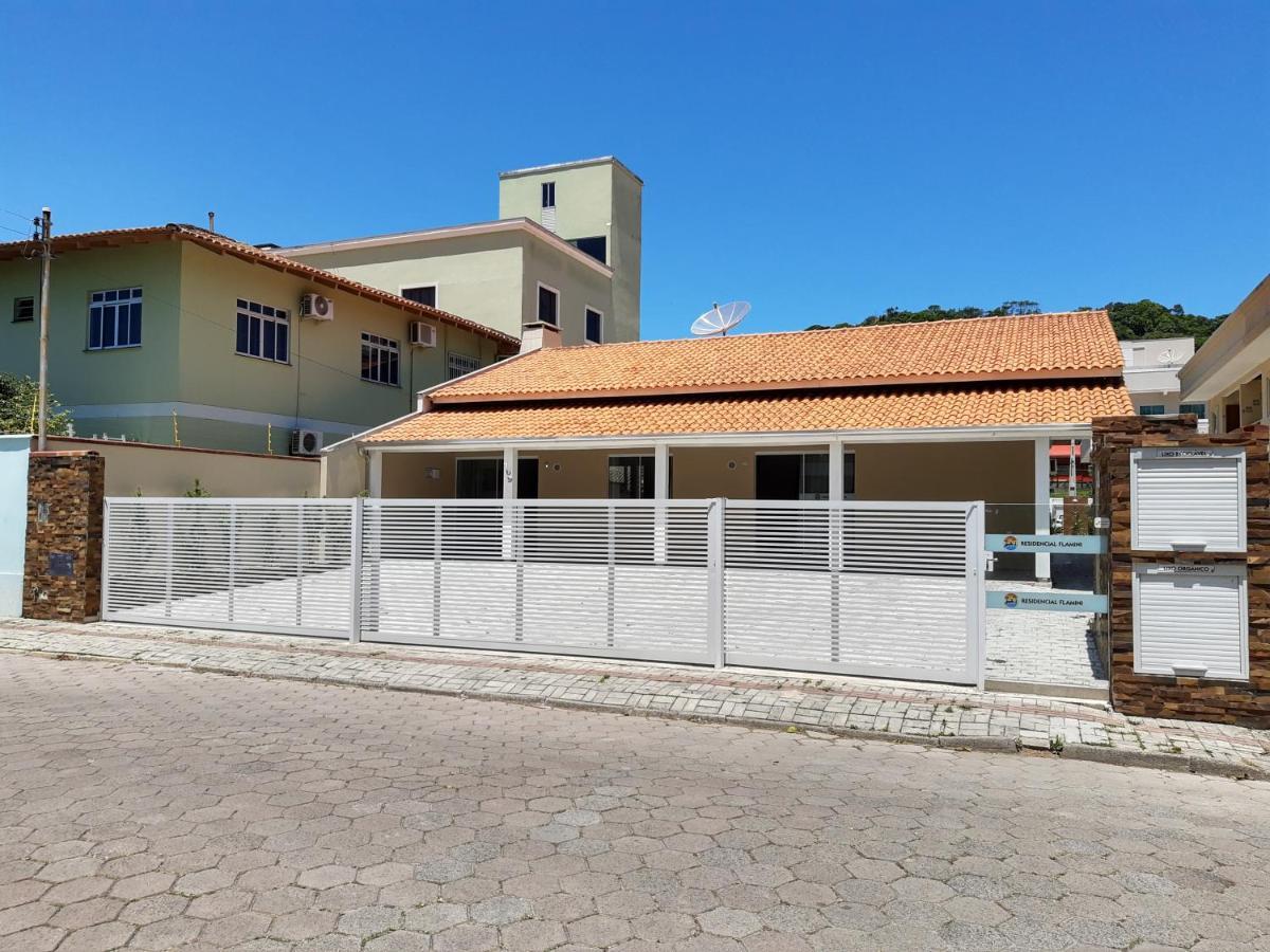 Residencial Flamini Apartment Bombinhas Ngoại thất bức ảnh